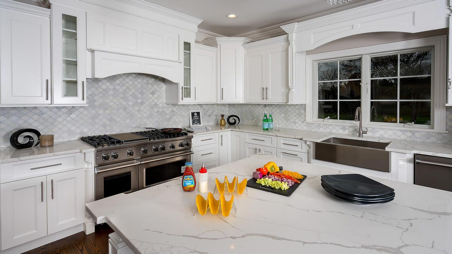 Savannah Cabinetry kitchen